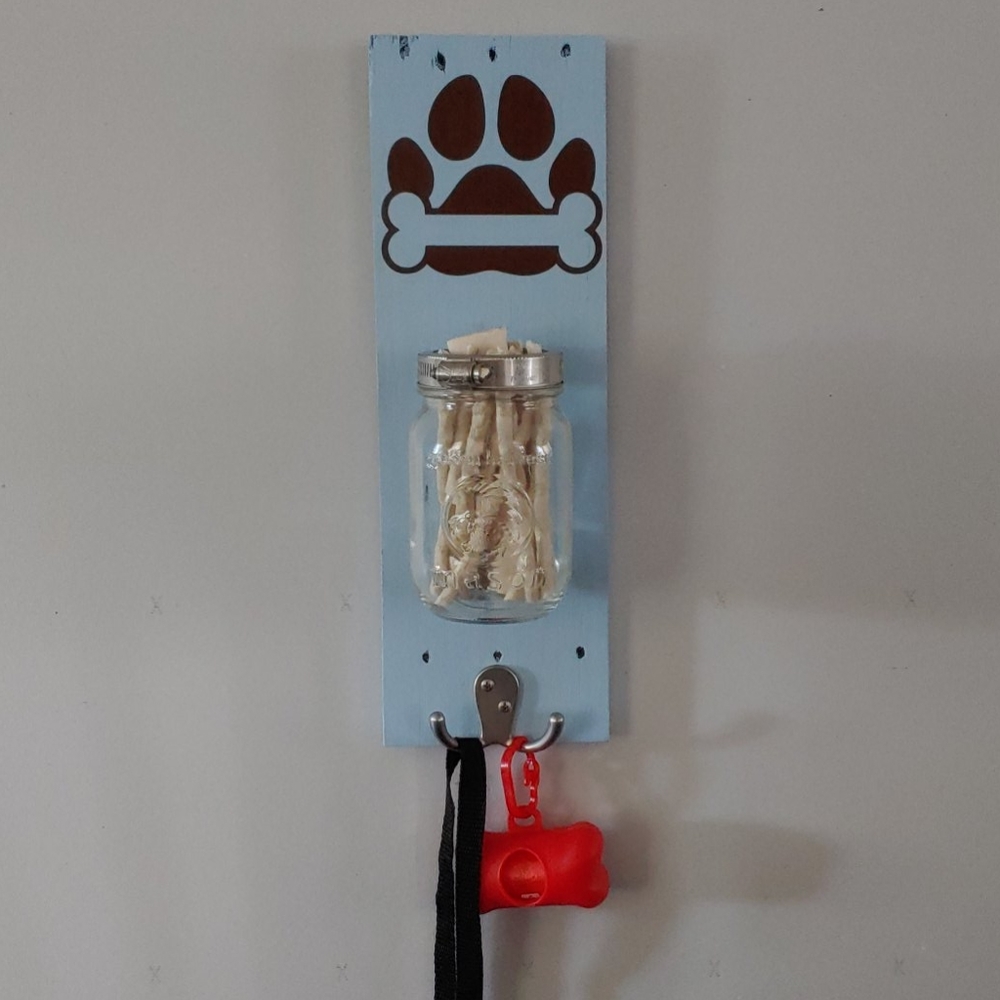Wall mounted dog treat and leash holder